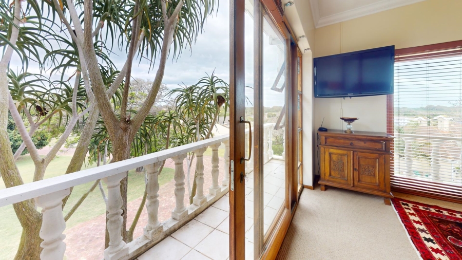 6 Bedroom Property for Sale in Walmer Heights Eastern Cape